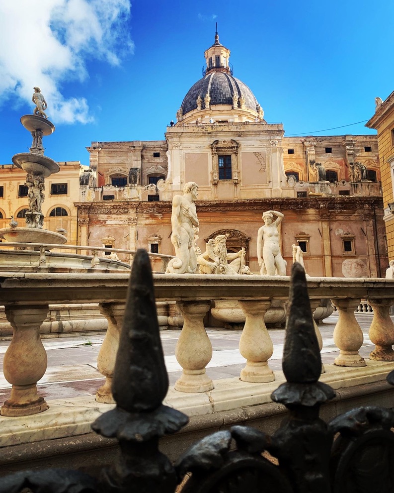 la fontana della vergogna Palermo